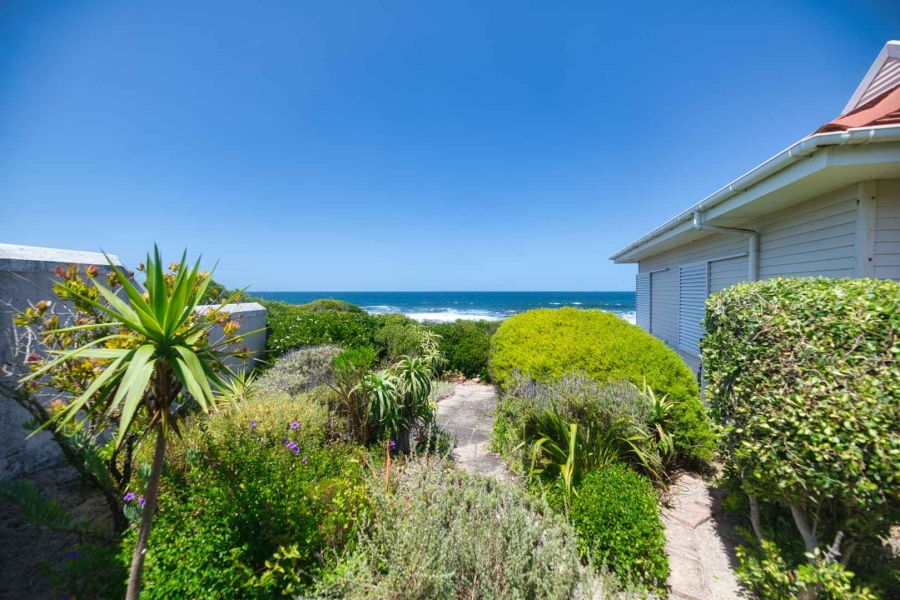 To Let 4 Bedroom Property for Rent in Vermont Western Cape